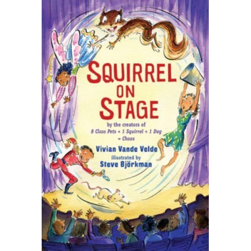 Squirrel on Stage - Twitch the Squirrel